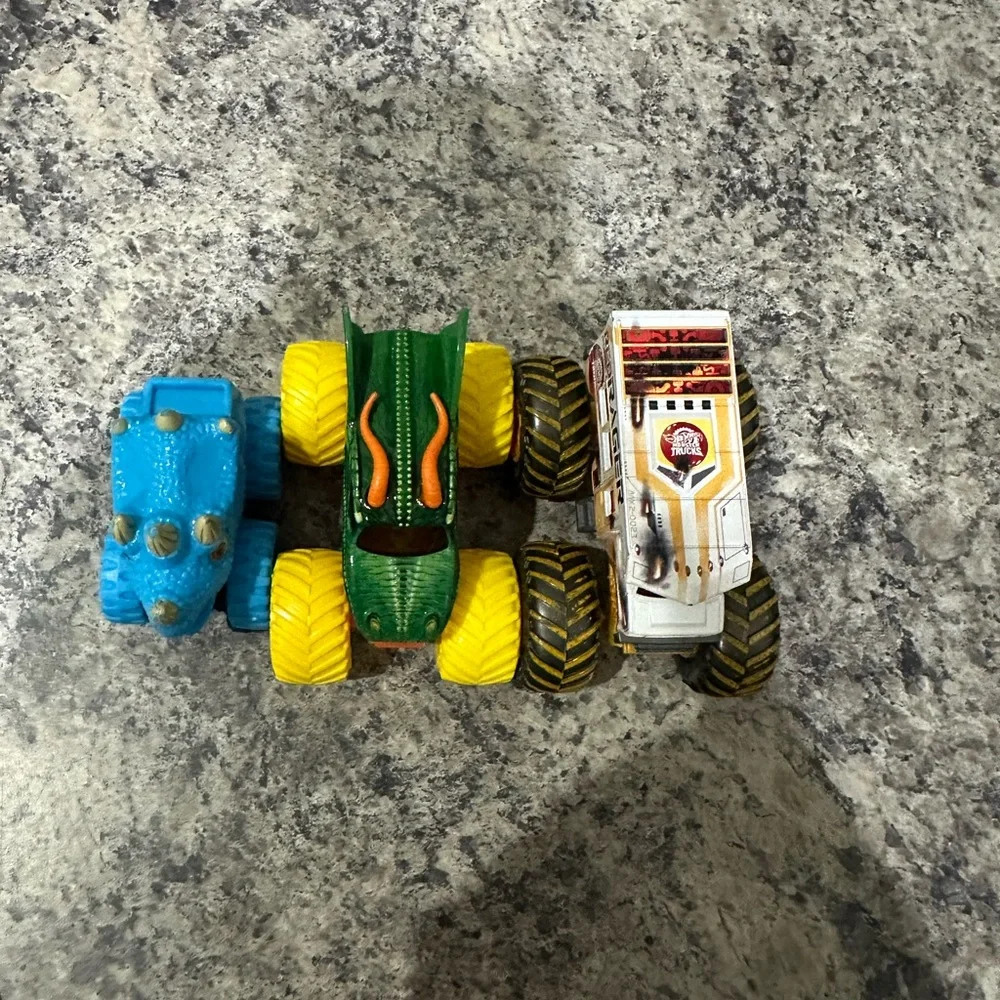 3 Monster Truck Toy Set